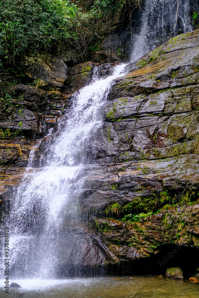 Fototapeta premium waterfall in the mountains