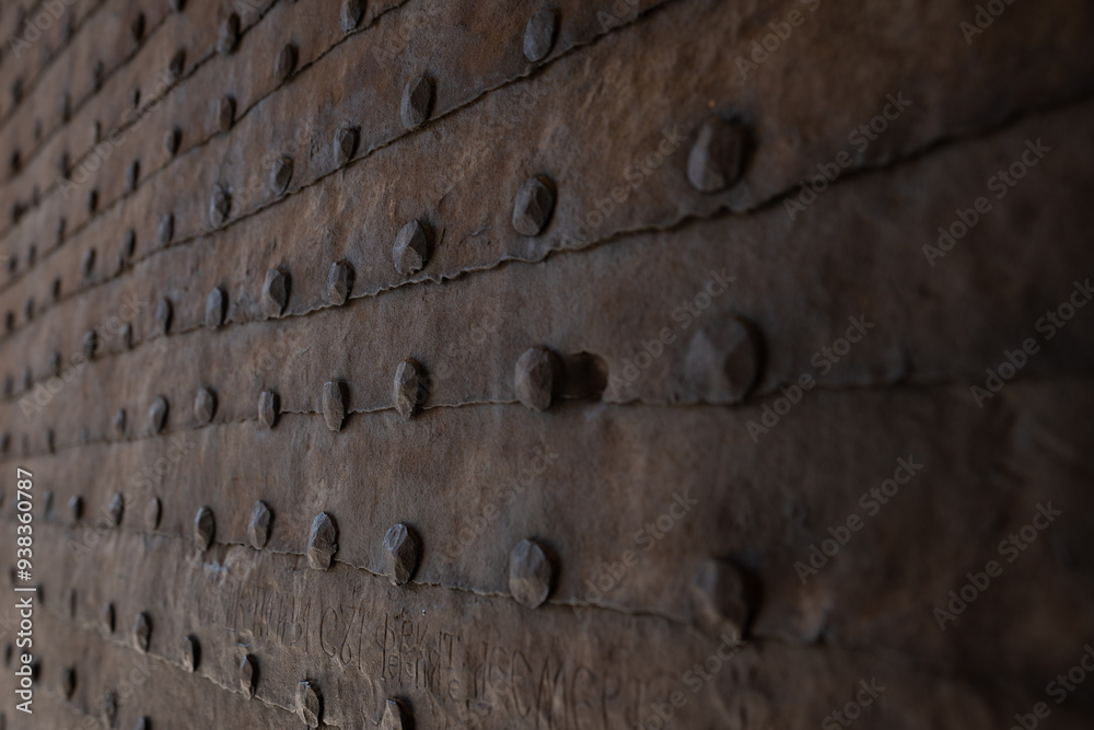 Obraz premium old iron door detail. vintage door