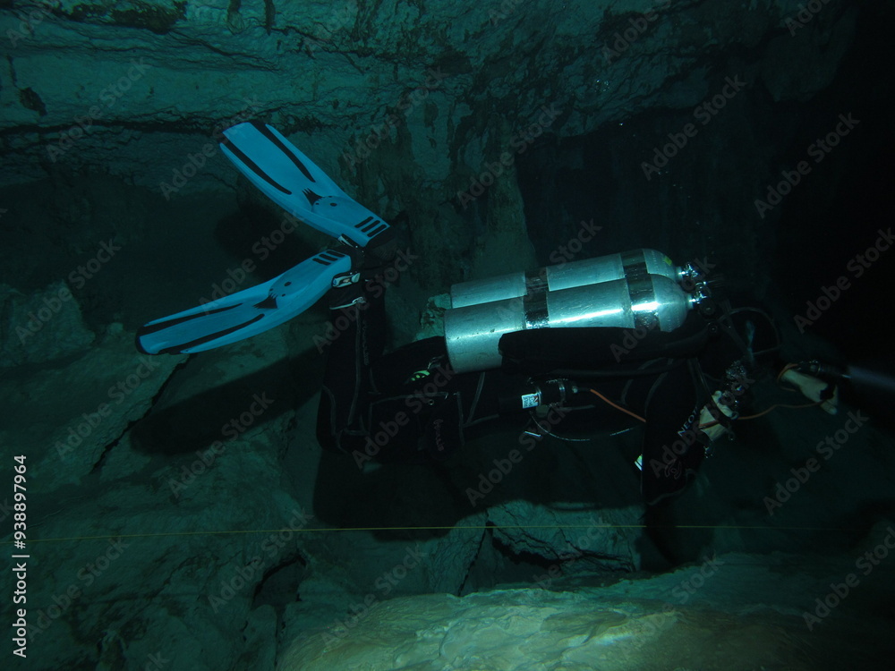 custom made wallpaper toronto digitalthe red sea... it's good diving ..and also mexico
fresh water cave diving