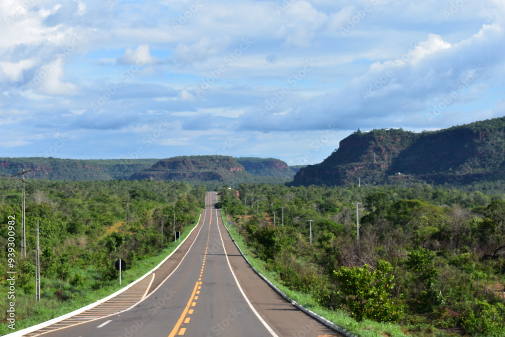 Estradas e Paisagens da Chapada das Mesas: Roteiros Naturais Estradas e Paisagens da Chapada das Mesas: Roteiros Naturais