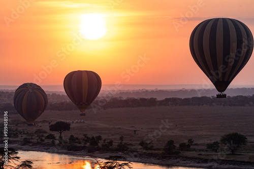 Photography Ballon Safari at sunrise, Serengeti National Park, Tanzania