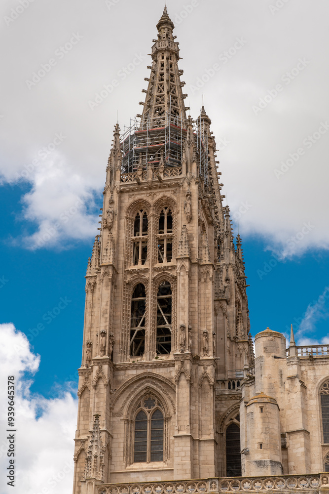Fototapeta premium Beautiful architecture details of Cathedral of Saint Mary of Burgos. Catholic church dedicated to the Virgin Mary located in the historical center of the Spanish city of Burgos. Travel destination. 