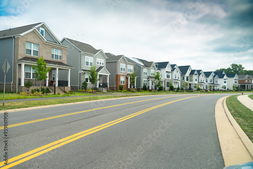 Papier peint Rows of detached houses in suburban Virginia.