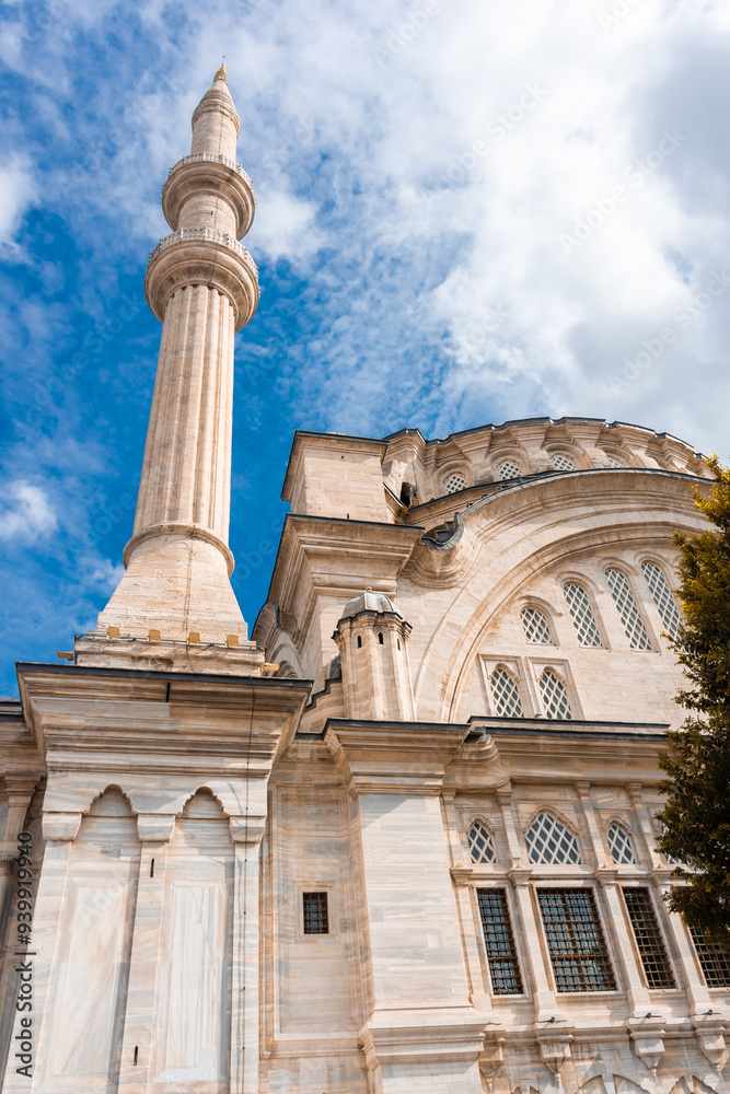 Fototapeta premium The Nuruosmaniye Mosque of Istanbul, Turkey
