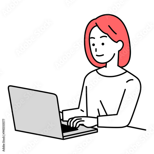 ノートパソコンで仕事をしているカジュアルな女性
