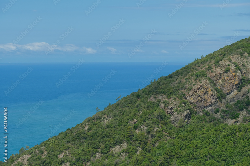 Panorama della costa del Mar Ligure da Monteggiori nel territorio comunale di Bonassola in provincia di La Spezia, Liguria, Italia. Panorama della costa del Mar Ligure da Monteggiori nel territorio comunale di Bonassola in provincia di La Spezia, Liguria, Italia.