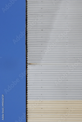 zincalume with blue background