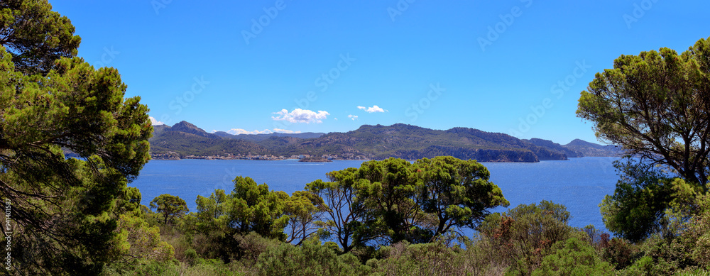 View from Sa Dragonera to Saint Elm with blue Sky
