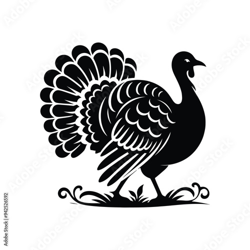 Detailed Turkey Silhouette for Thanksgiving - Ideal for Greeting Cards and Seasonal Crafts