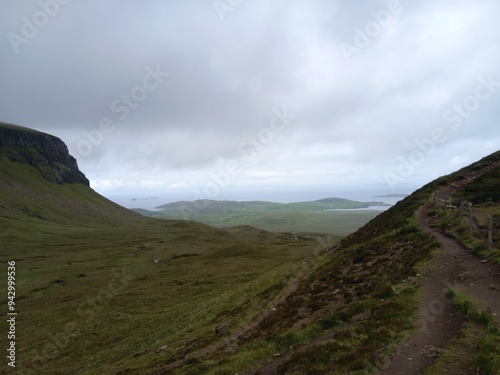 Quiraing walk Ilse of Skye Schotland Green holiday