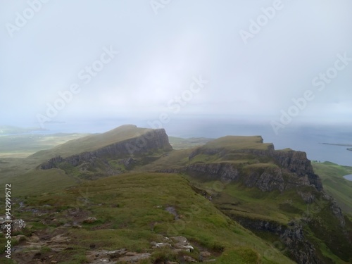 Quiraing walk Ilse of Skye Schotland Green holiday