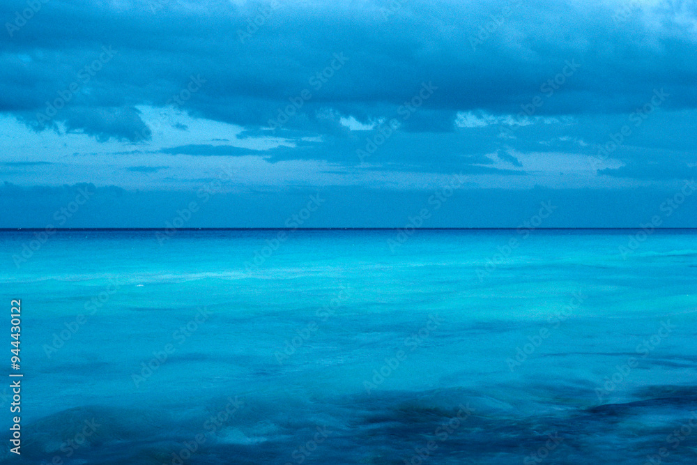 Fototapeta premium Bahamas Sea Storm