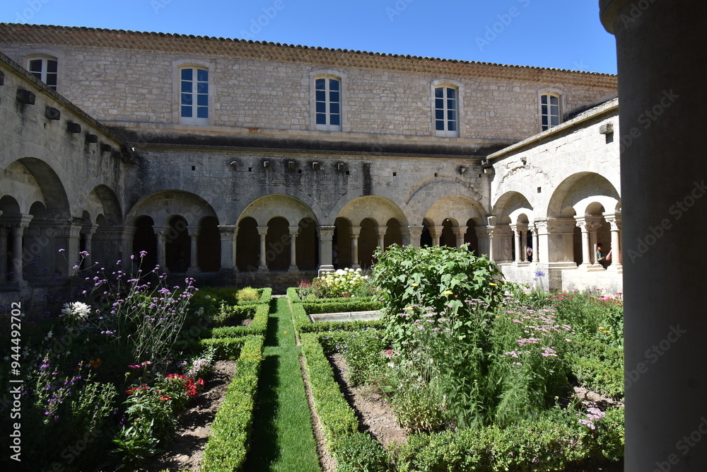 Fototapeta premium Sénanque Abbey is a Cistercian structure located a few kilometers from the urban center of Gordes in the Vaucluse department in Provence, France. Sénanque is the fourth Cistercian abbey in Provence