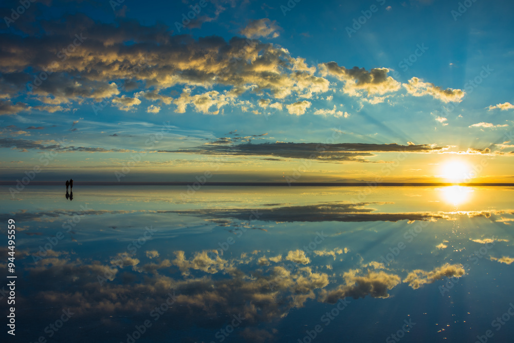 Sunrise at Salar de Uyuni (Uyuni Salt Flat) - Bolivia Sunrise at Salar de Uyuni (Uyuni Salt Flat) - Bolivia