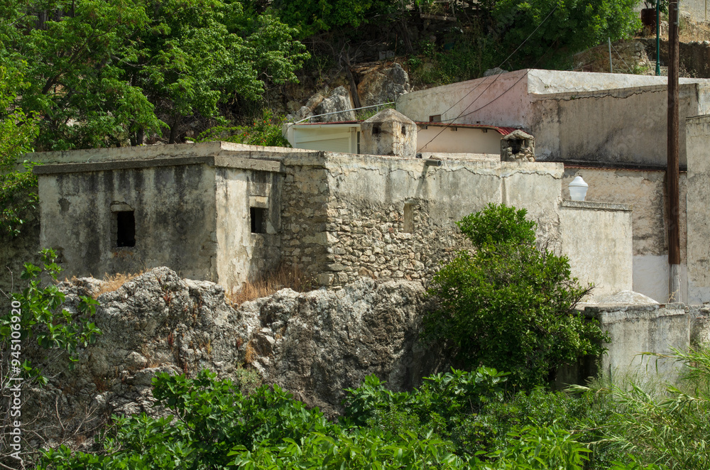 An abandoned one-storey house in a Greek village (without specifying the ownership due to the absence of the owner) An abandoned one-storey house in a Greek village (without specifying the ownership due to the absence of the owner)