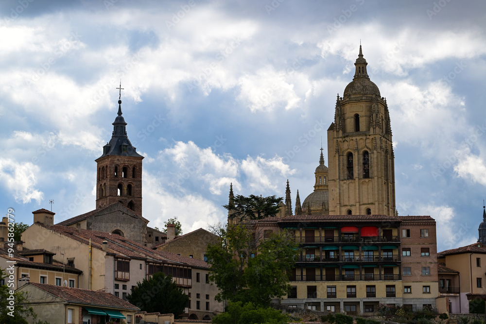 Naklejka premium Segovia Old Town Skyline