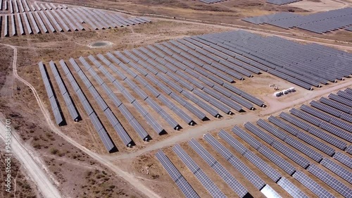 GRANJA SOLAR PANEO AEREO.