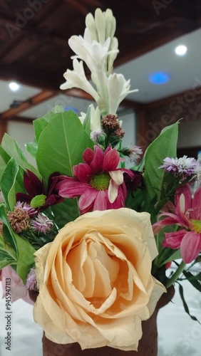 Bali Indonesia: bouquet of roses