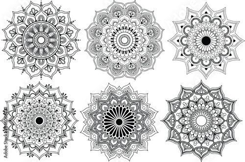 Circular pattern in the form of a mandala. Henna tattoo mandala. Mehndi style. Decorative pattern in oriental style. Figure mandala for coloring.