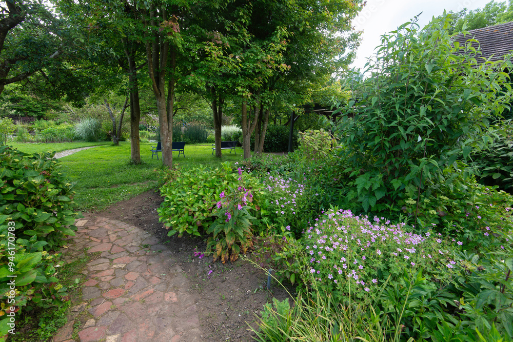 Jardin Van Beek, Saint Paul, Oise, 60, France Jardin Van Beek, Saint Paul, Oise, 60, France