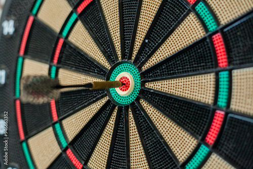 dart in the center, get the main target