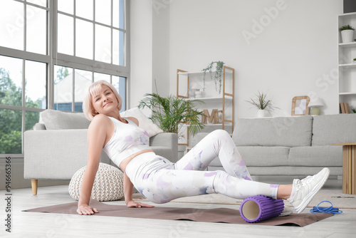 Sporty beautiful mature hap...
