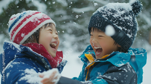 兄妹で雪合戦 photo