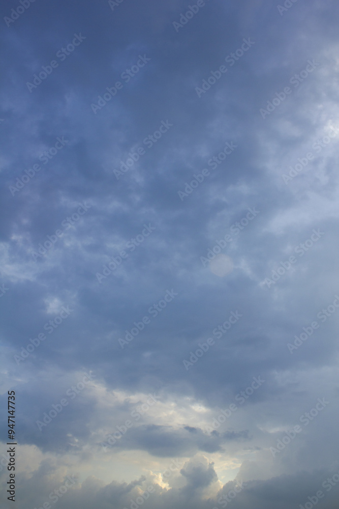 Obraz premium Blue sky and white clouds.