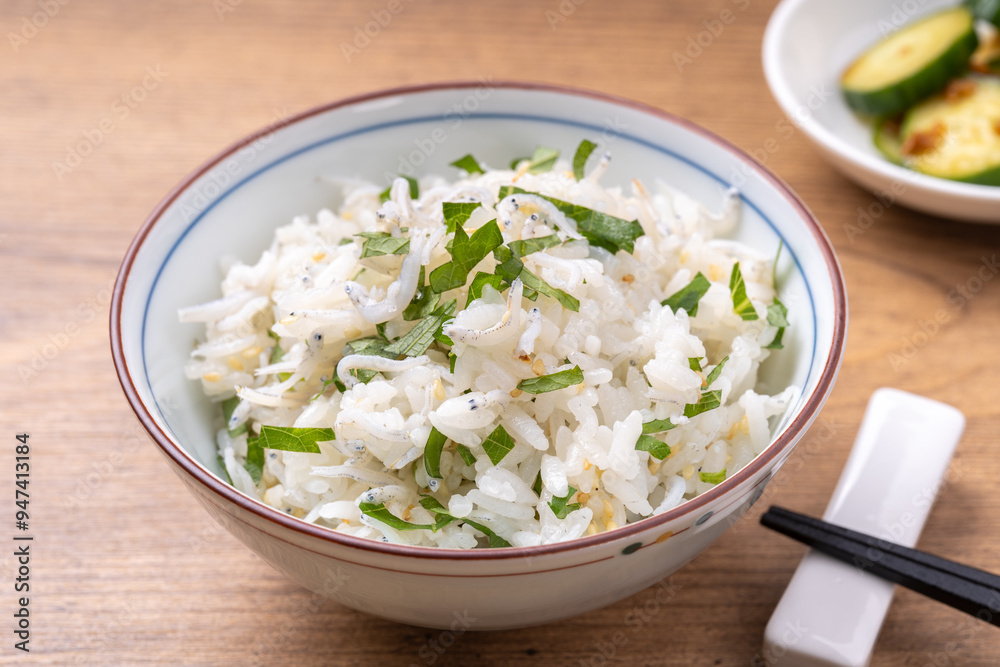紫蘇としらすの混ぜご飯 紫蘇としらすの混ぜご飯