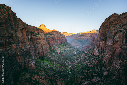 Canyon Overlook Point, Zion National Park