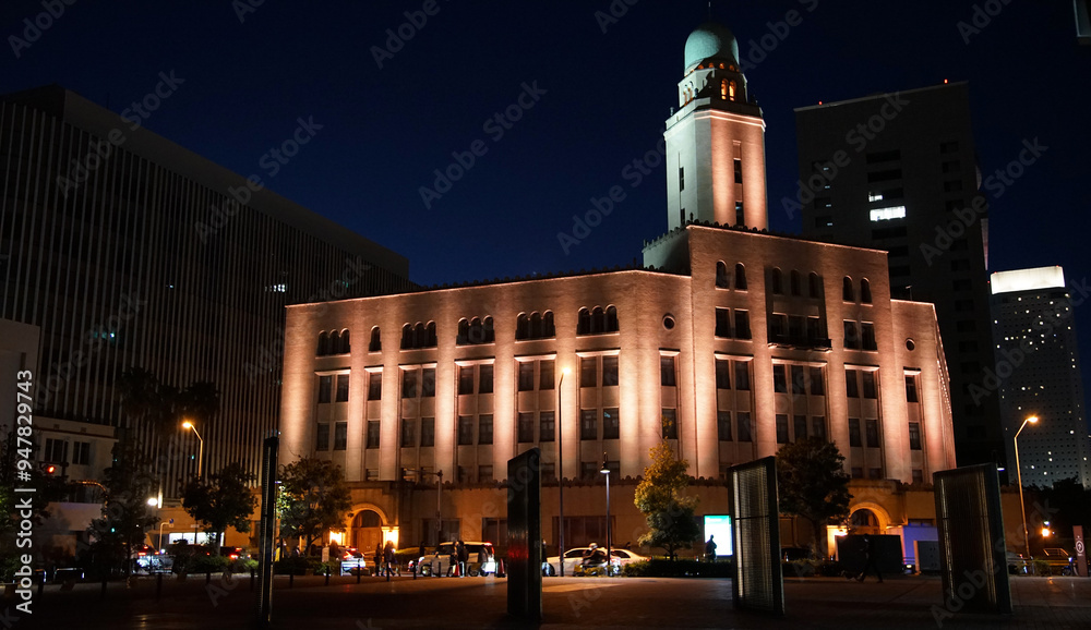 Naklejka premium Historic illuminated building sight at night in Yokohama City, Japan
