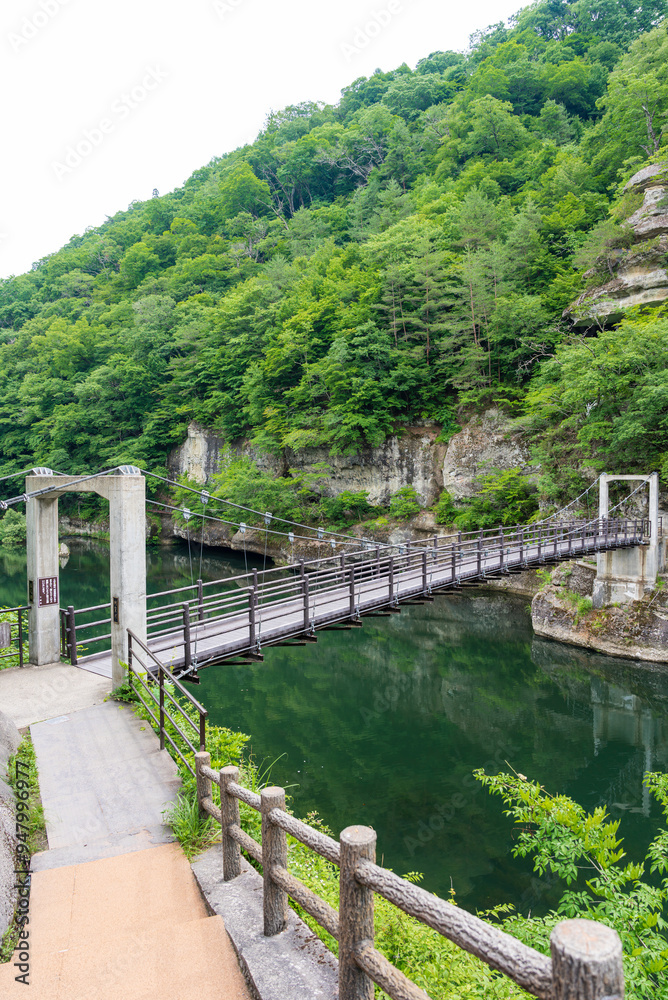 【縦写真】塔のへつりの吊り橋 【縦写真】塔のへつりの吊り橋