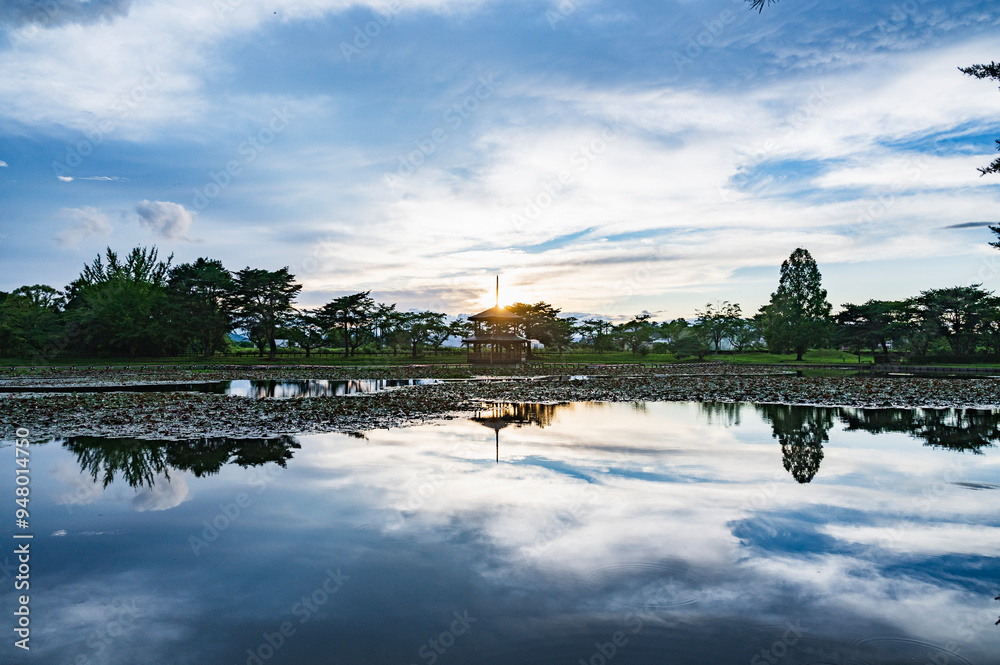 Fototapeta premium 福島 夕暮れの大池公園（矢吹町）