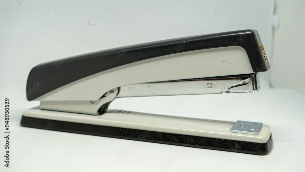 Gray and Silver Paper Press - Sturdy and Professional Office Tool Gray and Silver Paper Press - Sturdy and Professional Office Tool