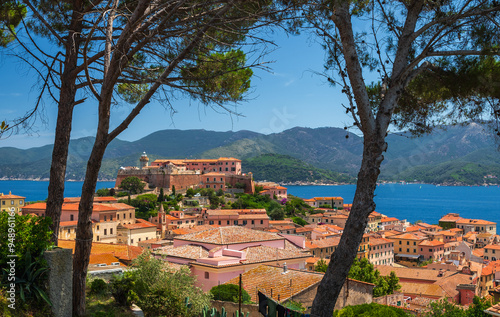 Portoferraio mit Citadelle und Altstadt auf der Insel Elba in der Toskana, Italien
