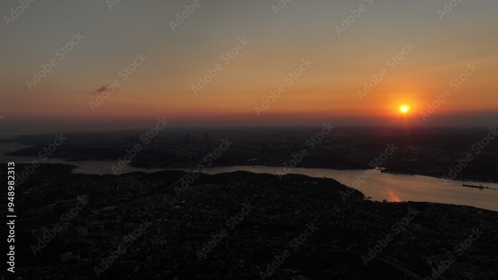 Fototapeta premium aerial view Istanbul at sunset
