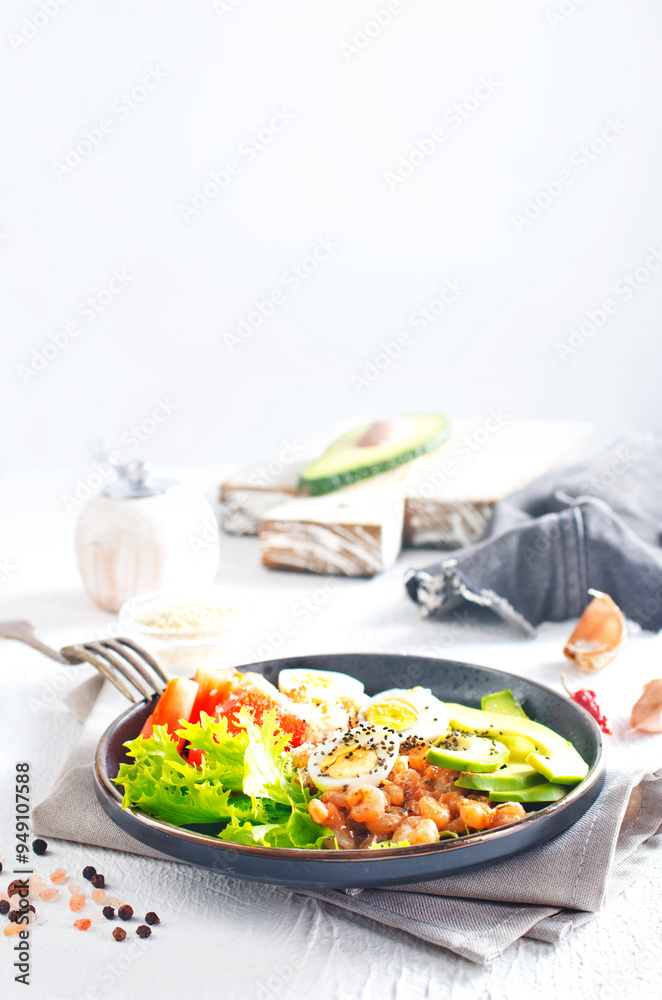 Rice bowl with shrimps and avocado Rice bowl with shrimps and avocado