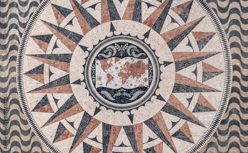 Obraz na płótnie Top down view of World map by Monument to Discoveries, Lisbon w salonie