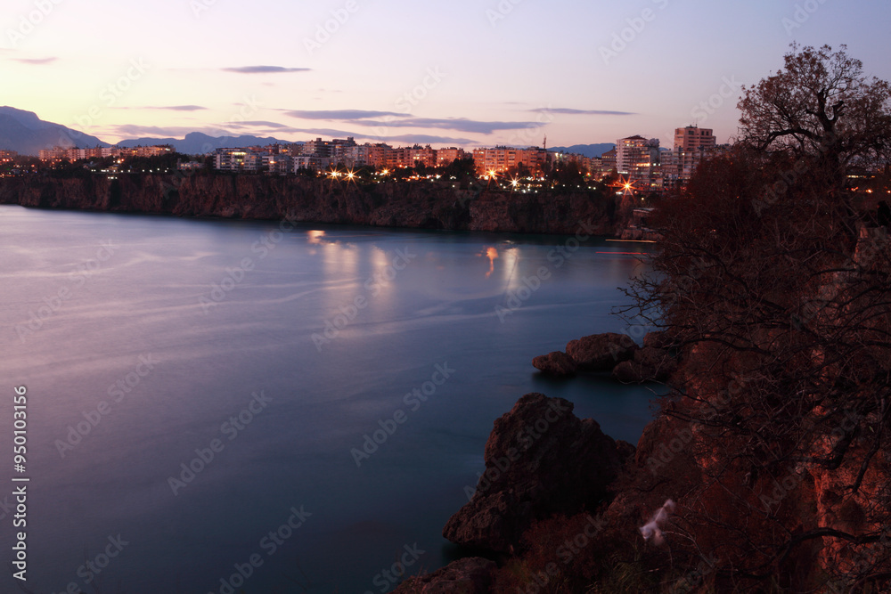 Naklejka premium Antalya Marina at Twilight with Toros Mountains – Mediterranean Sea
