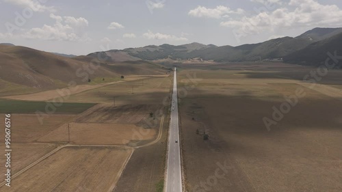 Altopiano delle CinqueMiglia - L'Aquila, Abruzzo, Italia photo