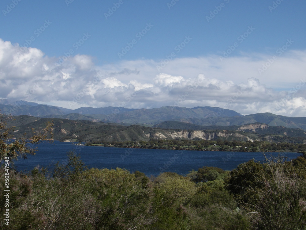 Beautiful Californian lake and skyline Beautiful Californian lake and skyline
