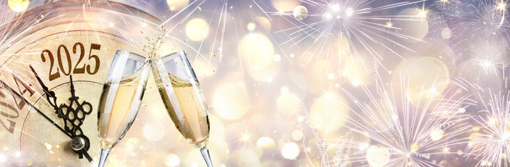 2025 - New Year Celebration With Champagne And Clock - Toast With Flutes - Abstract Defocused Bokeh Lights
