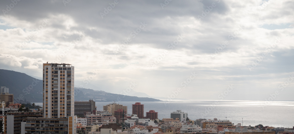 Fototapeta premium The coast from the city of Puerto de la Cruz in Tenerife Island