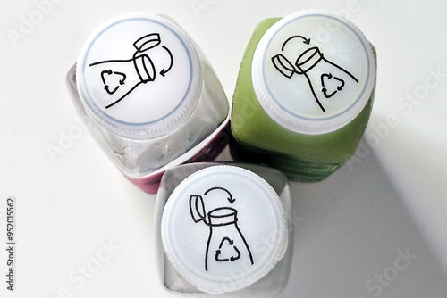 Fényképezés A few bottles with a tethered cap