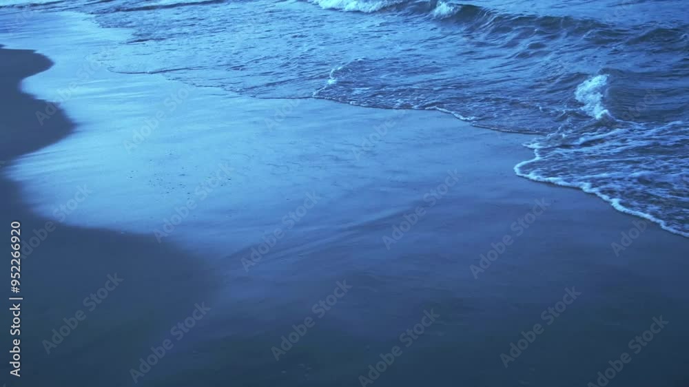 a waves fromthe coast ofthe beavh splashings a waves fromthe coast ofthe beavh splashings