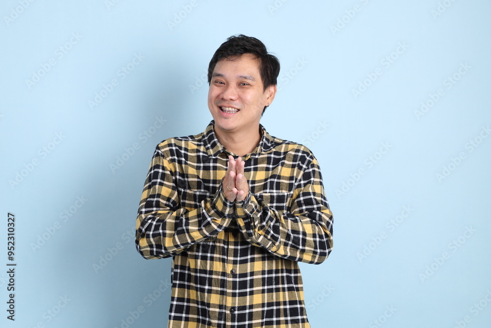 35s Asian man 35s Asian man