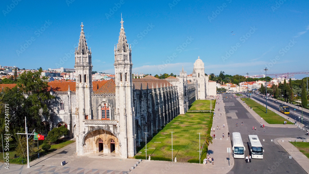 Fototapeta premium Jerónimos Monastery, Lisbon, Portugal