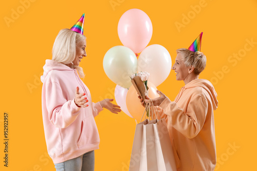 Mature woman receiving birt...