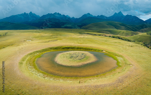 Fotografie Landscape of  Genie's Eye in sichuan, China