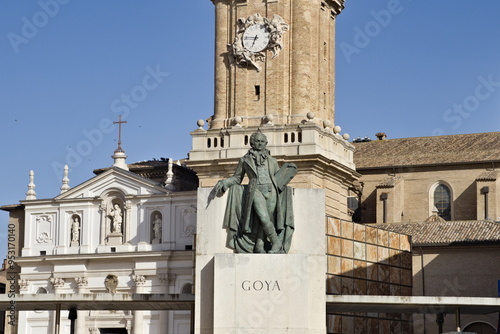 monument to francisco de goya in the plaza del pilar in zaragoza